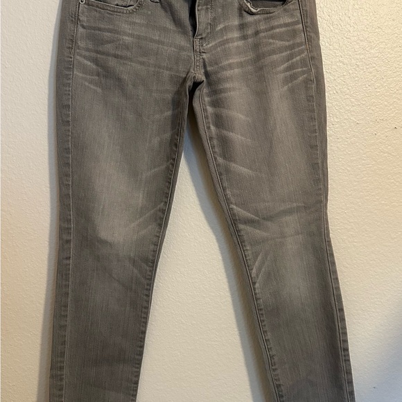 American Eagle Outfitters Women's Light Gray Skinny Jeans - Picture 2 of 9
